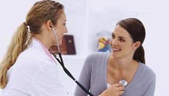 接吻、夾菜、共用牙刷 幽門螺桿菌的傳播與預防真相