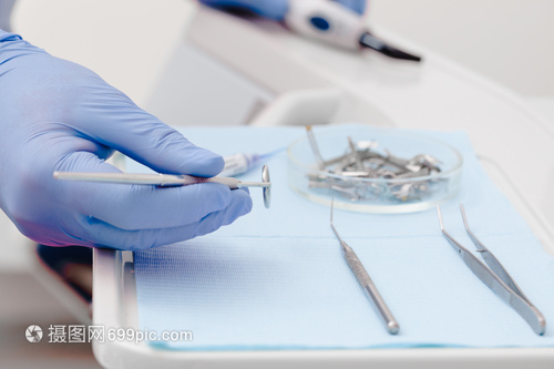 牙科器械 口腔醫生的得力助手與日?？谇恍l生用品